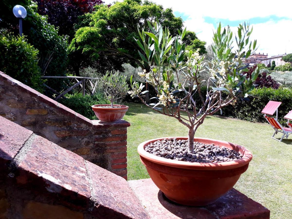 Leonaerdo Guests House Apartamento Panicale Exterior foto
