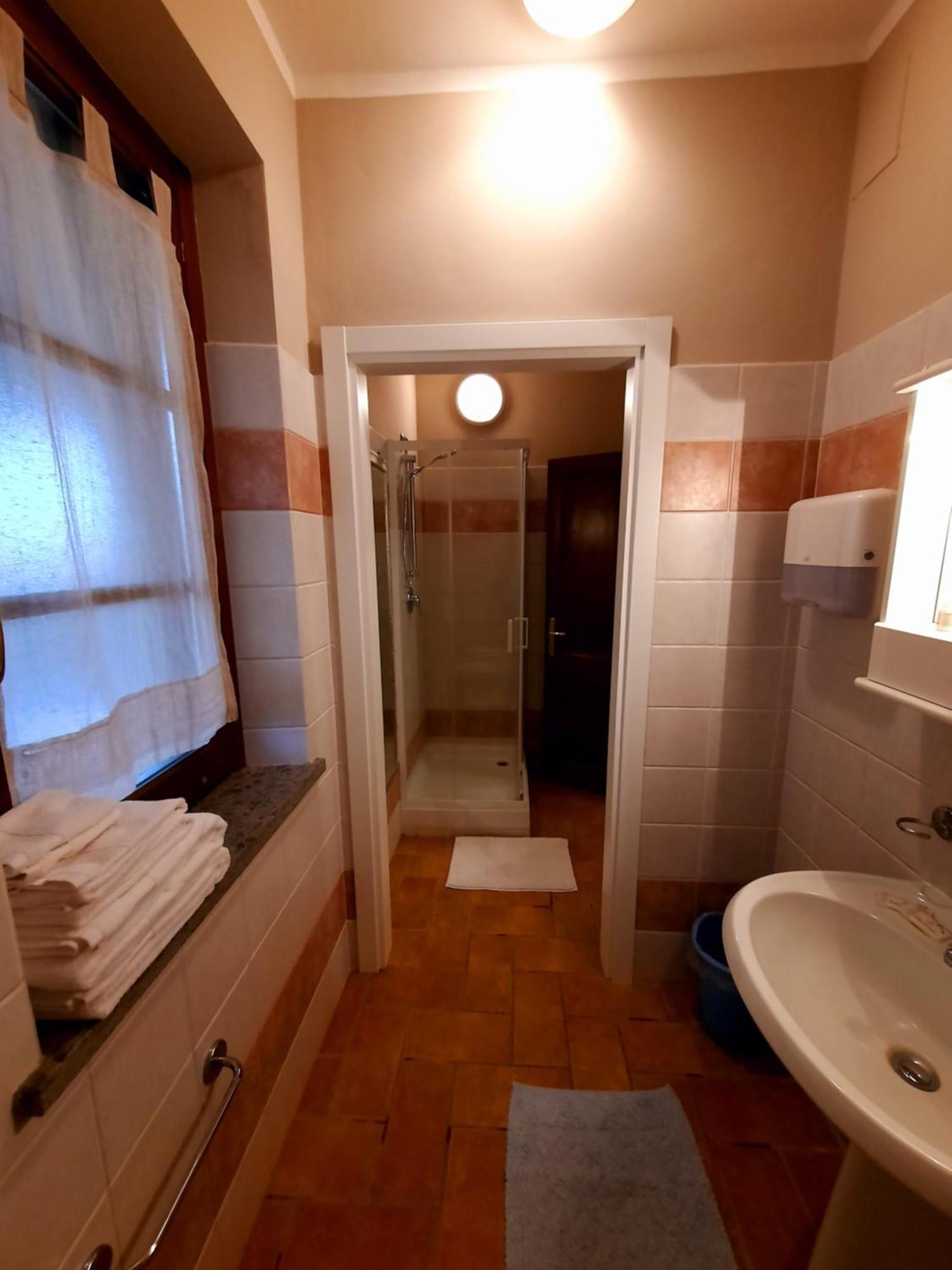 Leonaerdo Guests House Apartamento Panicale Quarto foto