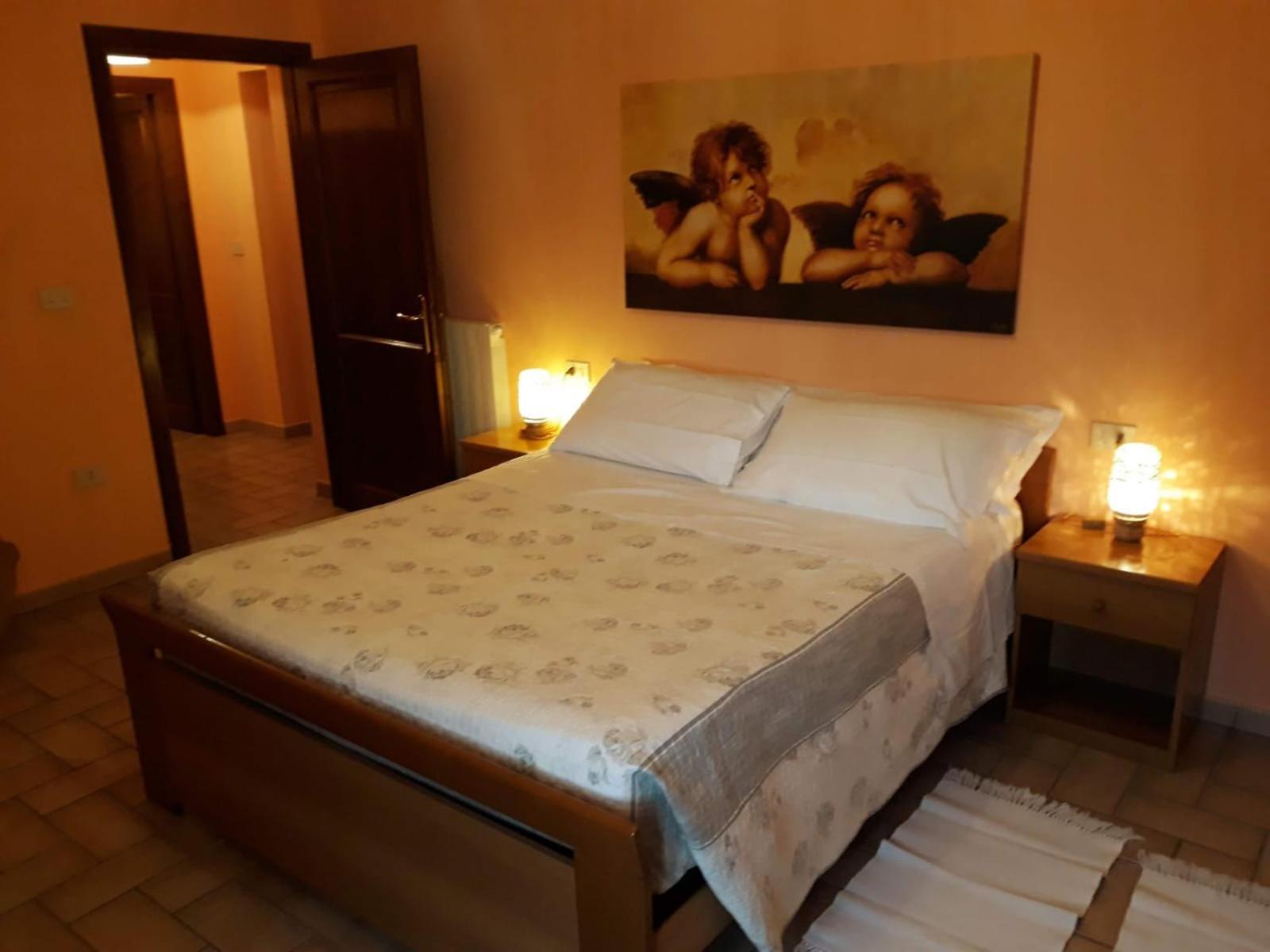 Leonaerdo Guests House Apartamento Panicale Quarto foto